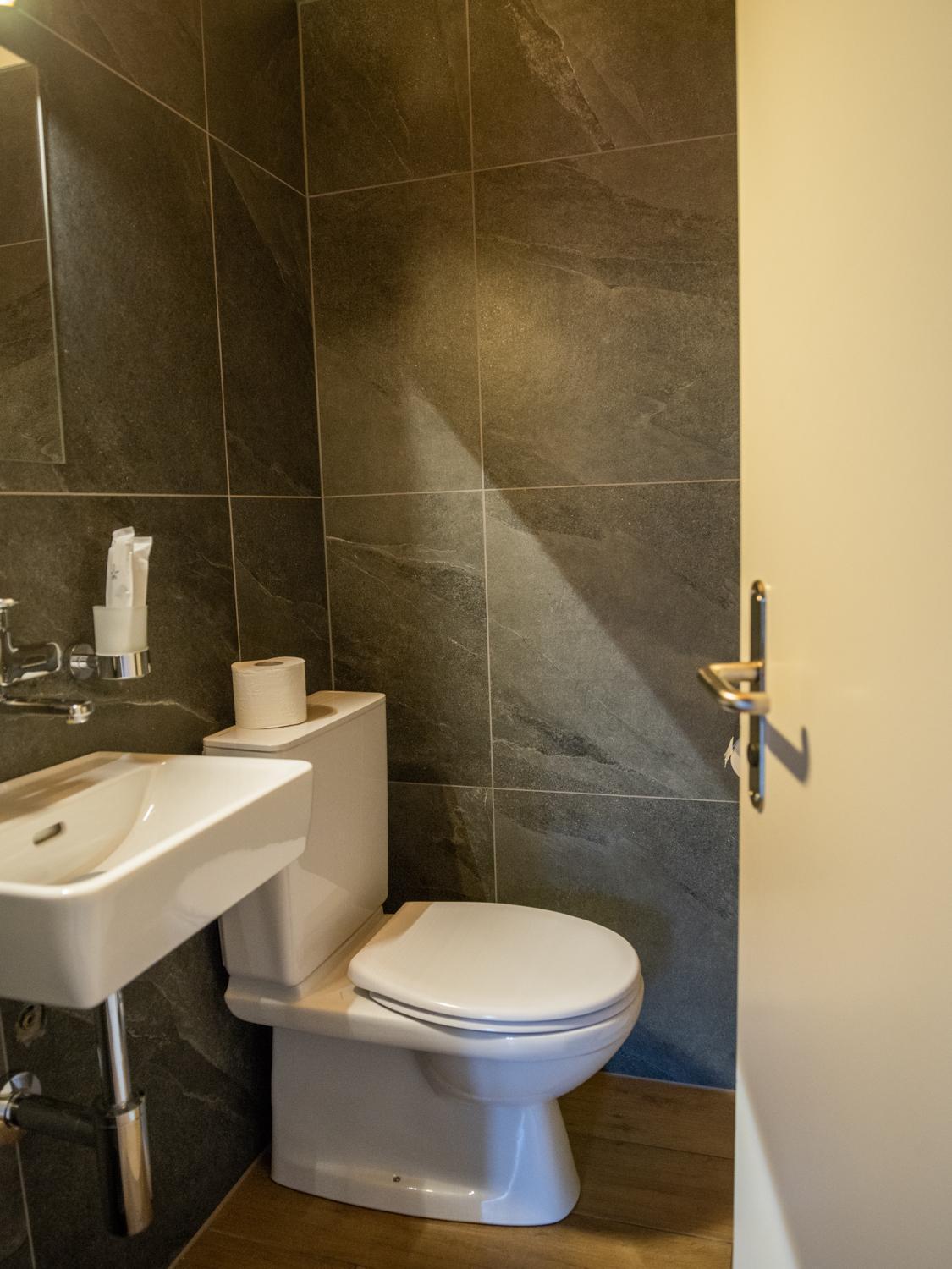Moderne Altbauwohnung Im Zentrum Von Bern Mit Wellness Exterior foto